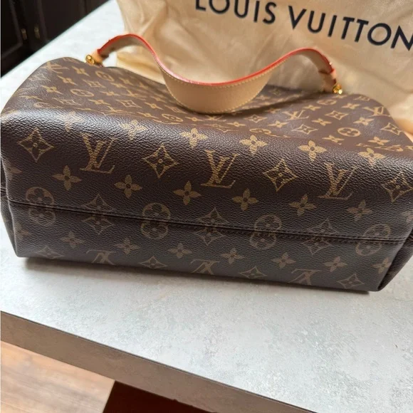 LV Graceful PM like new - Picture 8 of 12